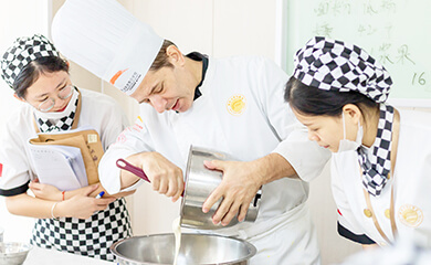 �r(sh��)�����c(di��n)���팣(zhu��n)�I(y��)