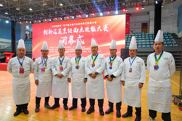 1702865062796518.jpg 01.jpg