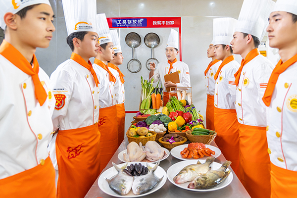 1703299521148115.jpg 01.jpg