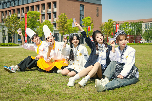 1729738386116616.jpg 3.jpg