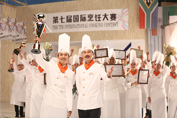 1739261399354237.jpg 07.jpg