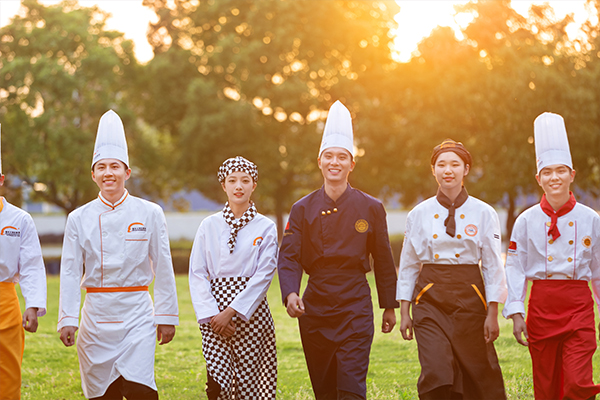 1740119373274843.jpg 01.jpg