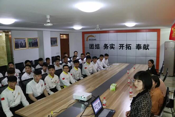 ����������һ���W(xu��)���������ˣ���н3000��+��Ч?