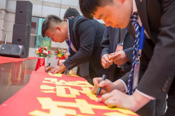 ����|�������W(xu��)У �|���N�����g(sh��)�W(xu��)У