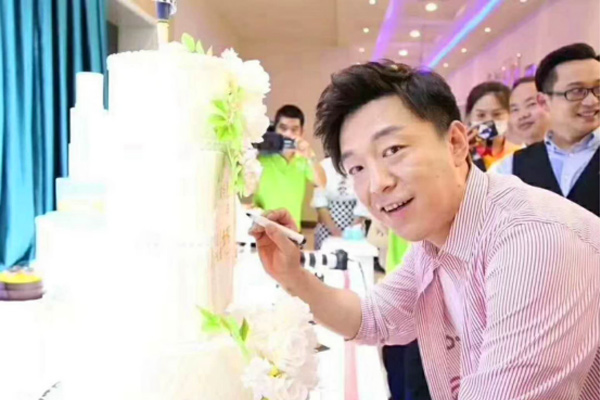 ���(y��ng)�|�������W(xu��)У ���c(di��n)��Ӗ(x��n)�W(xu��)У