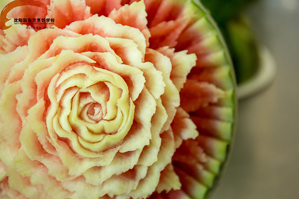 ����|�������W(xu��)У ���ϵ�̱�ِ