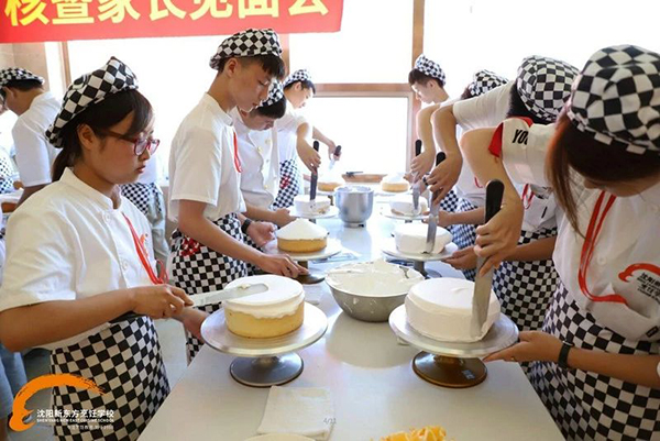 ����|�������W(xu��)У ���c(di��n)��Ӗ(x��n)