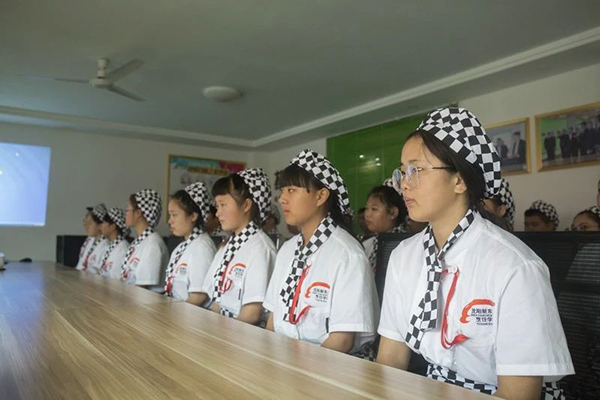 ���(y��ng)�|�������W(xu��)У ���c(di��n)��Ӗ(x��n)