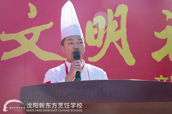 ����|�������WУ