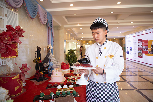 ���(y��ng)�|�������W(xu��)У