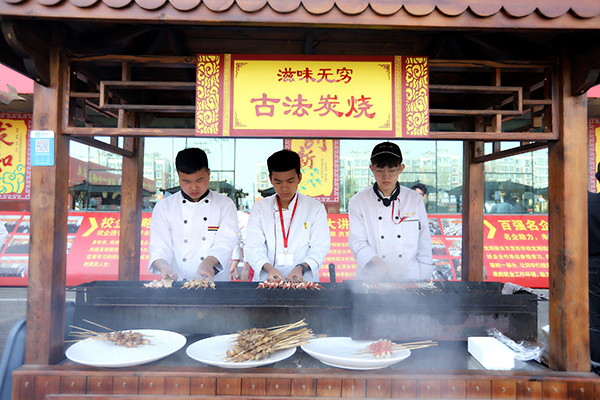 �W(xu��)�N��